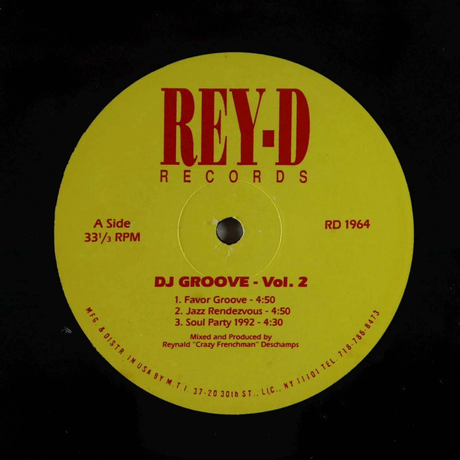 1992 Reynald 'The Mad Frenchman' Deschamps and Earth People - DJ Groove Volume 2 Vinyl Record in 12 - inch Format - A Great Selection for House and Deep House Music Lovers